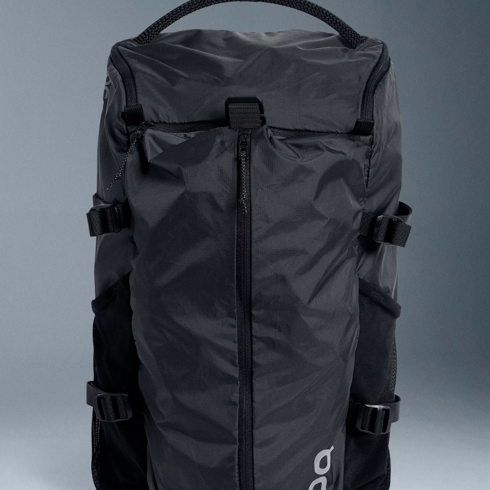 On Running Speed Pack 18L backpack
